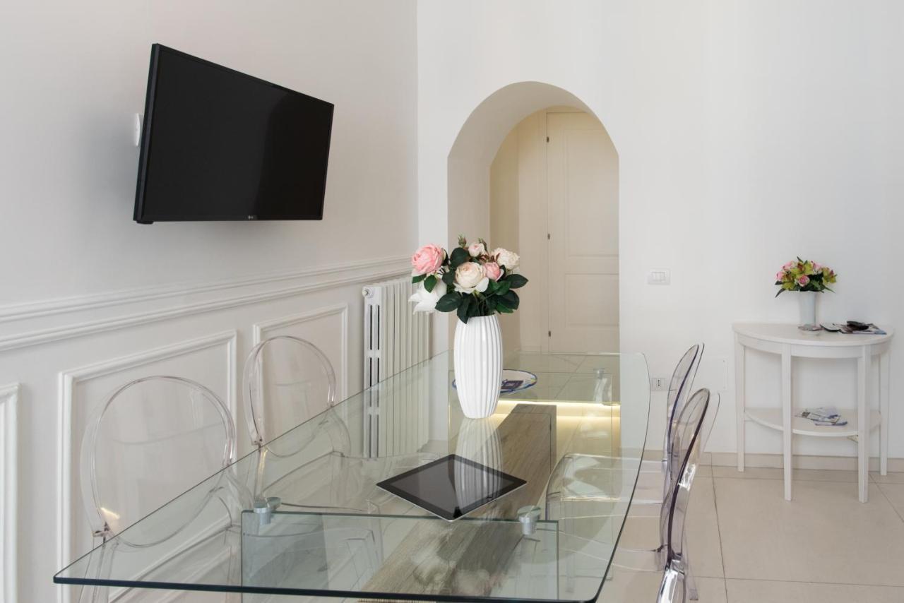 Relais Mareluna - Luxury Apartments Salerno Kültér fotó